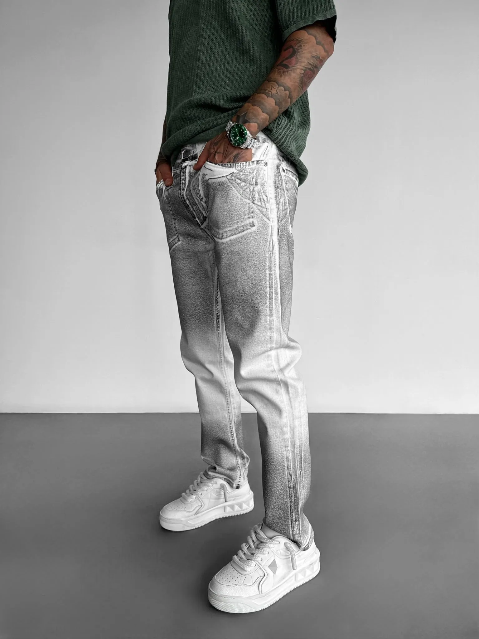 Slim Fit Washed Jeans - Light Grey